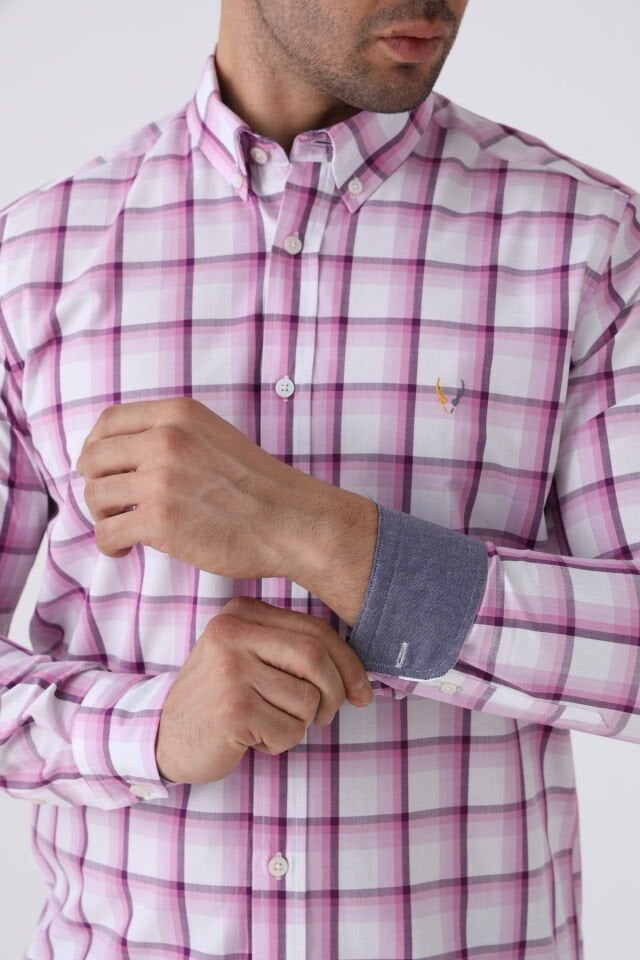 PEMBE GÖMLEK